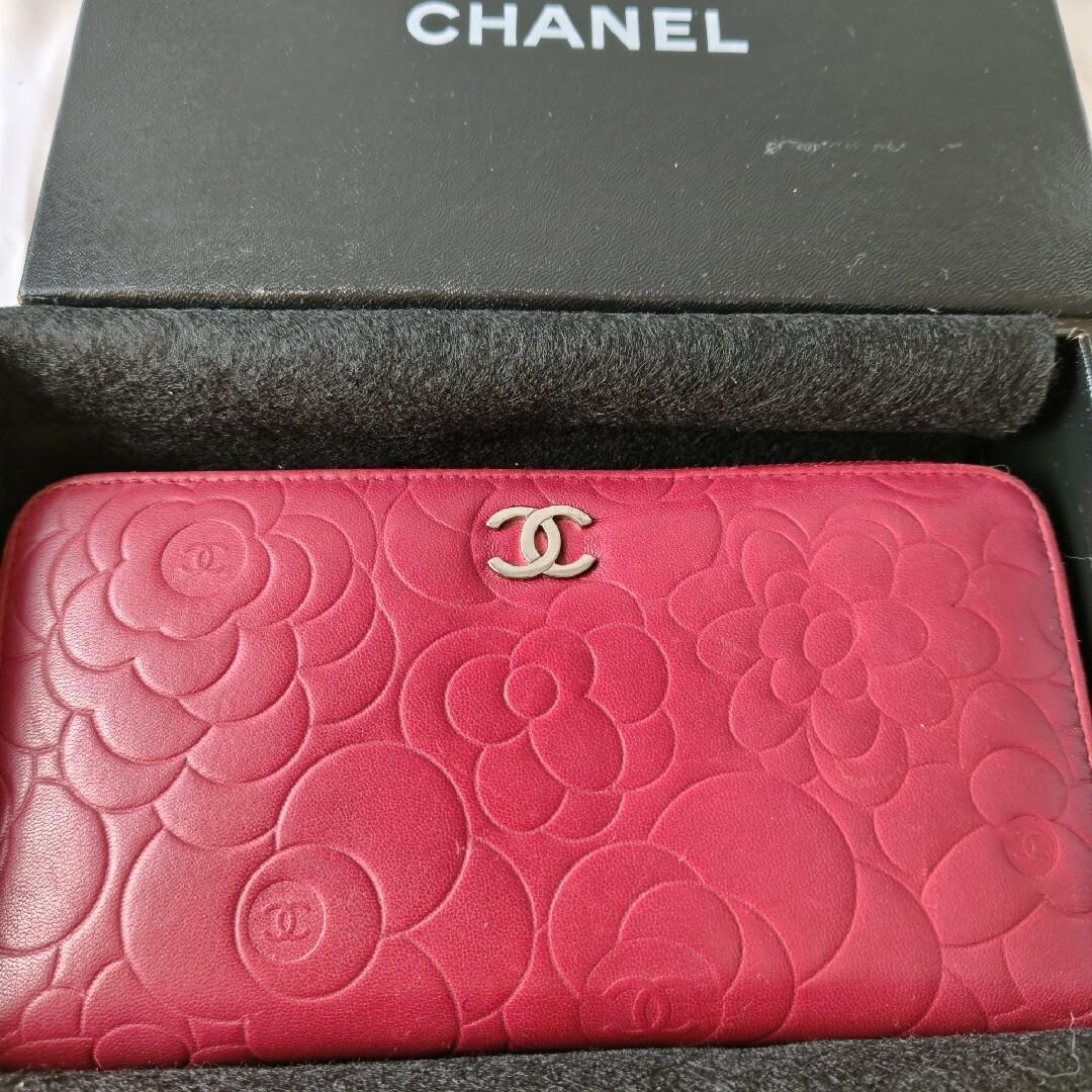 CHANEL シャネル カメリア ラウンドジップ 長財布 赤