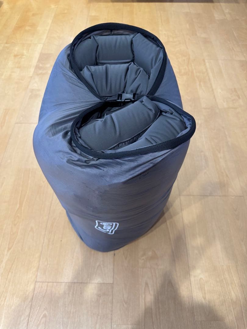 Coleman インフレーターマット ダブルハイピーク エアマット