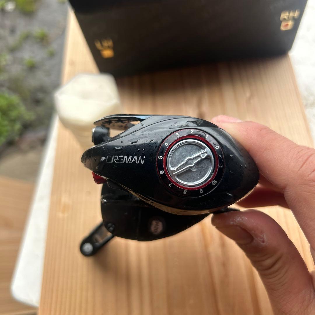 グラビアスベイトリール