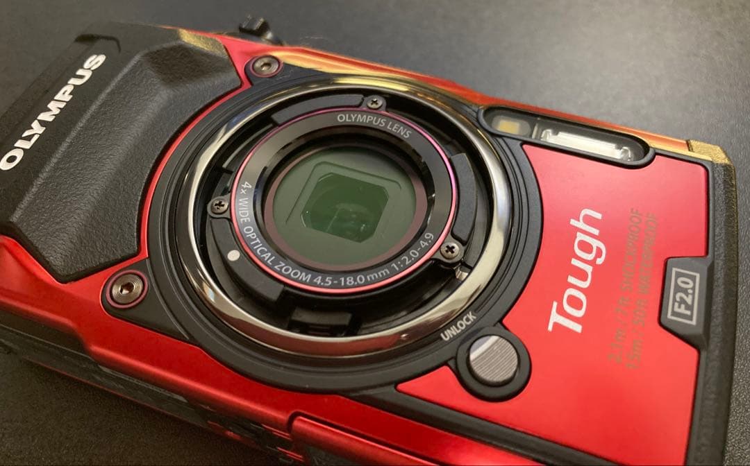 OLYMPUS Tough TG-5 レッド 本体+ケース+ストラップ