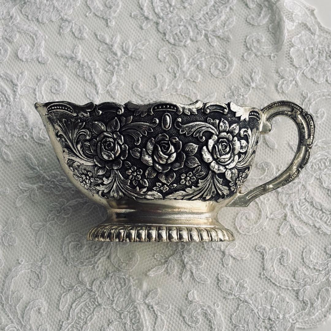 【フランスのヴィンテージ】シュガー&ミルクポット トレイ セット薔薇 銀色