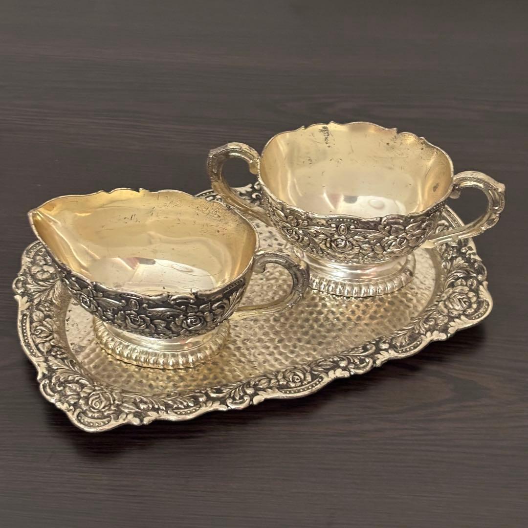 【フランスのヴィンテージ】シュガー&ミルクポット トレイ セット薔薇 銀色