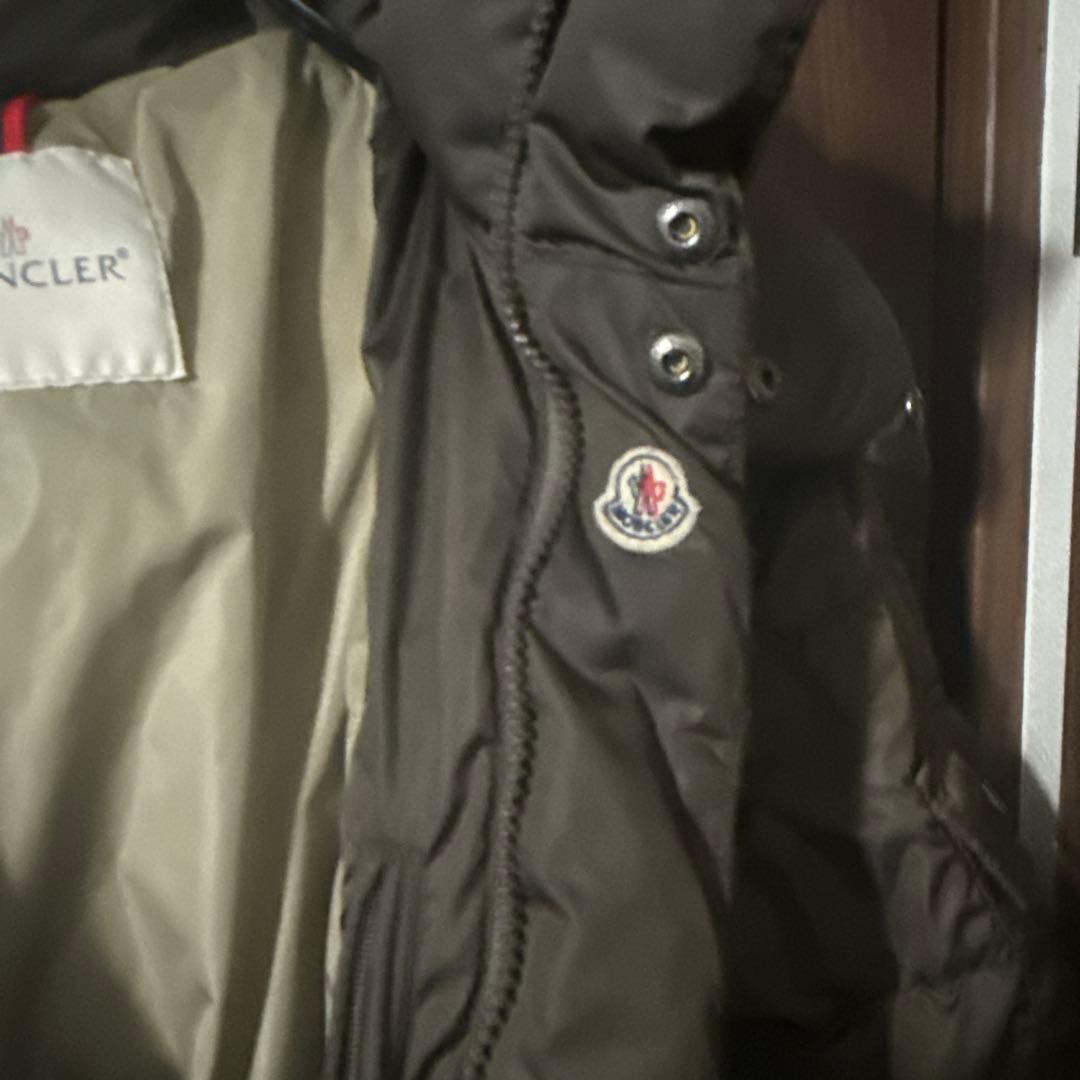 【MONCLER モンクレール】ダウンジャケット