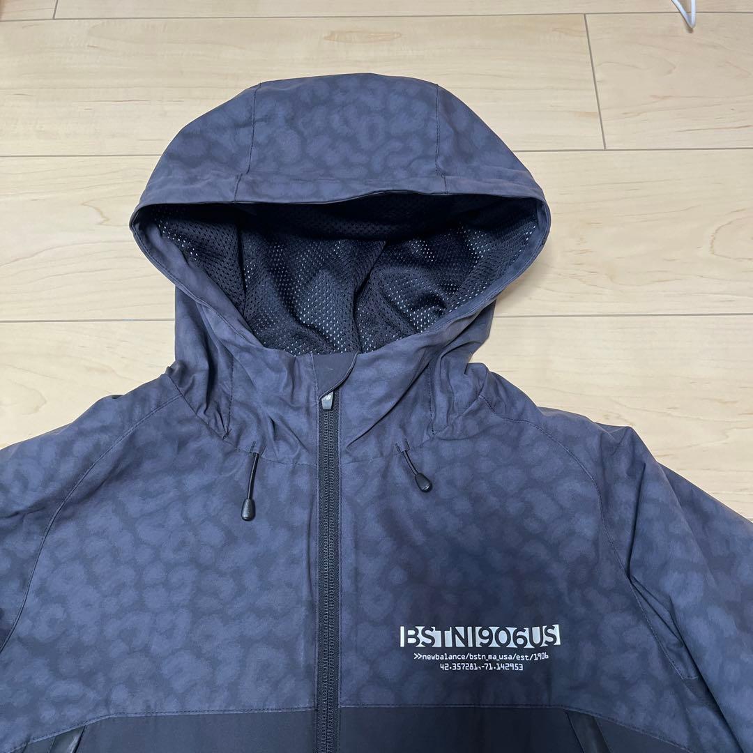 ニューバランス　フルジップブルゾン　フーディ