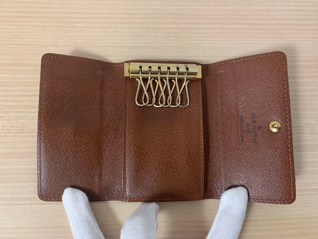 LOUIS VUITTON モノグラム ミュルティクレ 6連キーケース
