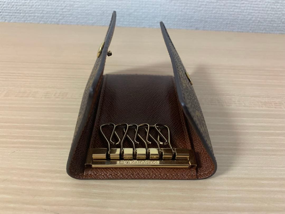 LOUIS VUITTON モノグラム ミュルティクレ 6連キーケース