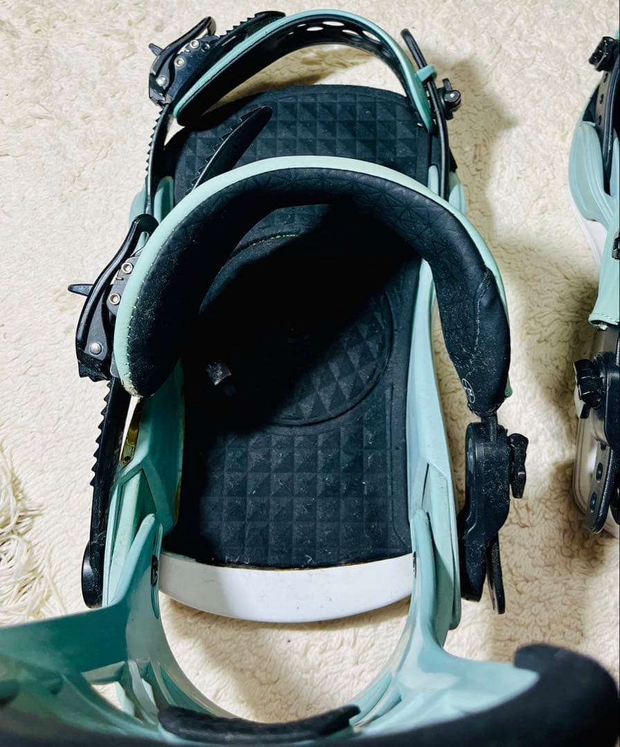 UNION CONTACT PROスノーボードビンディング