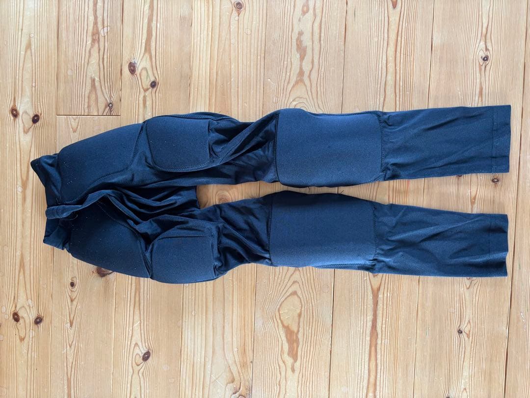 Volcom ピンクスノーボードウェア上下セット(※インナーパット、グローブ)