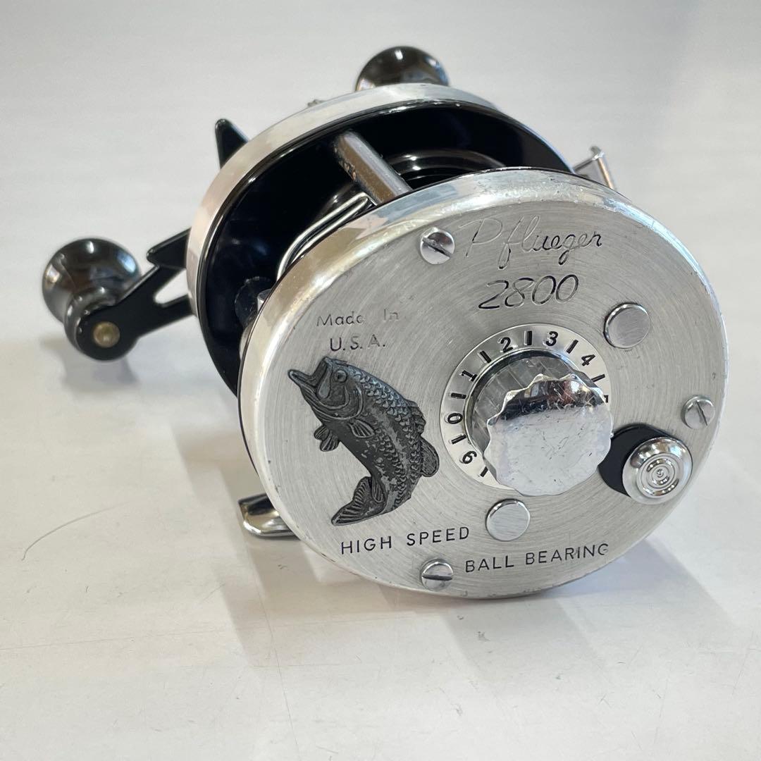 リール PFLUEGER 2800