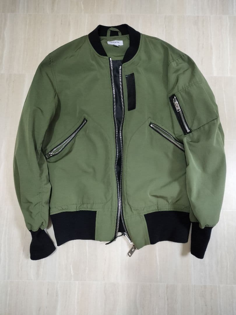 COACH MA-1スタイルジャケット オリーブグリーンAmazon | USフライト