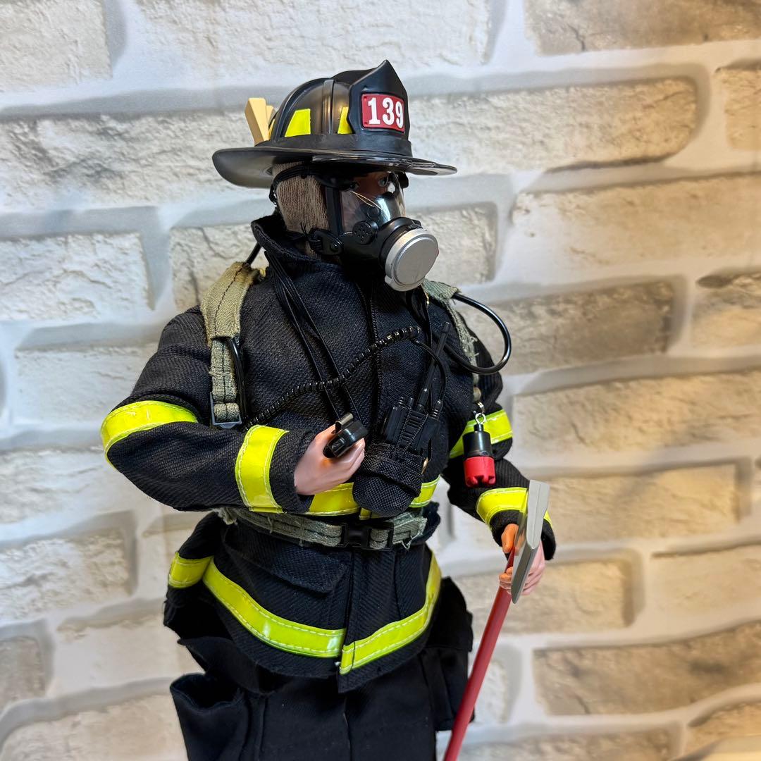 1/6 12インチ アメリカ ファイヤーマンカスタムフィギュア - メルカリ