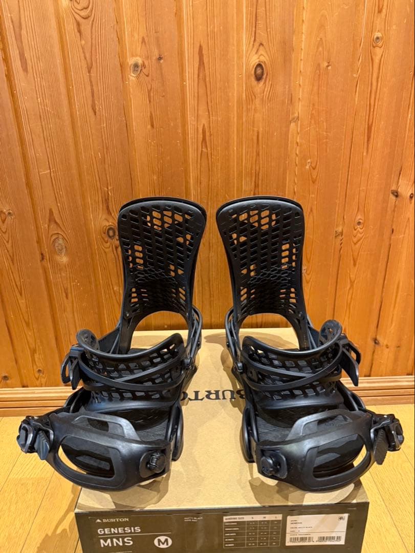 Burton GENESIS MNS ビンディング Mサイズ ブラック