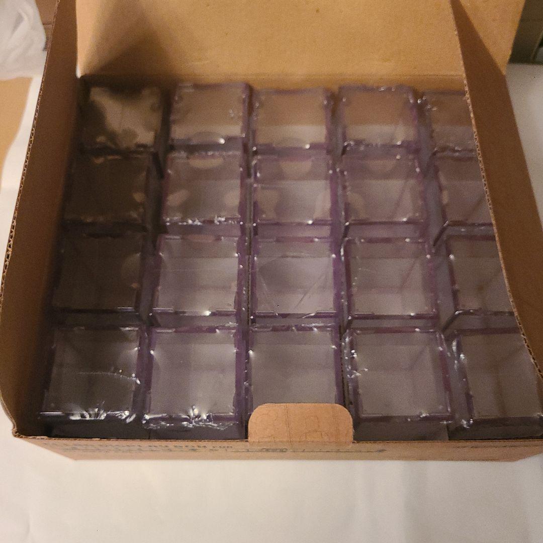 40個セット　キューブリック&ベアブリック専用ケース　メディコム·トイ新品未開封