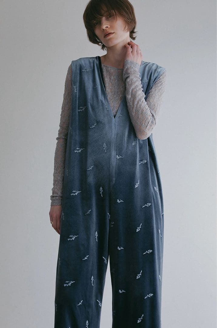 【新品】MANOF⭐︎VELOUR EMBROIDERY ALL IN ONE