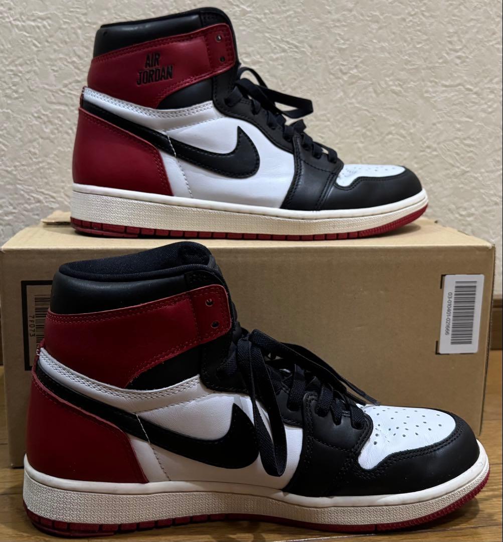 AIR JORDAN 1 RETRO HIGH OG つま黒