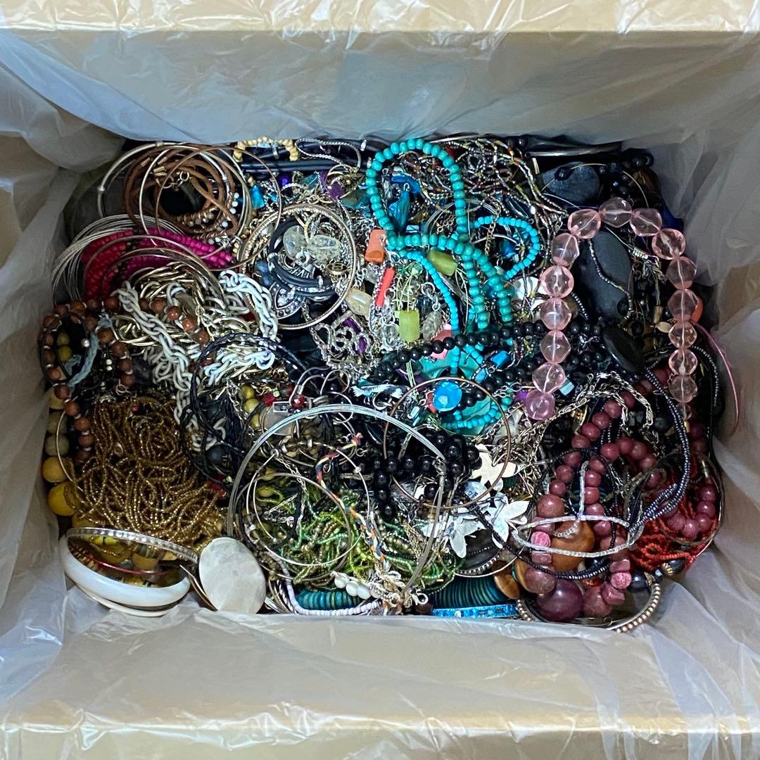 大量 まとめ売り ジャンク 未選別 アクセサリー色々⑭ 約5.6