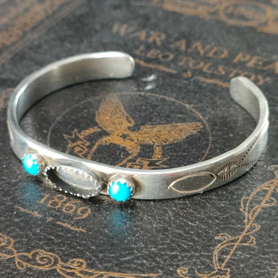 NAVAJO Sussell Sam ナバホ ラッセルサム作 シルバー バングル