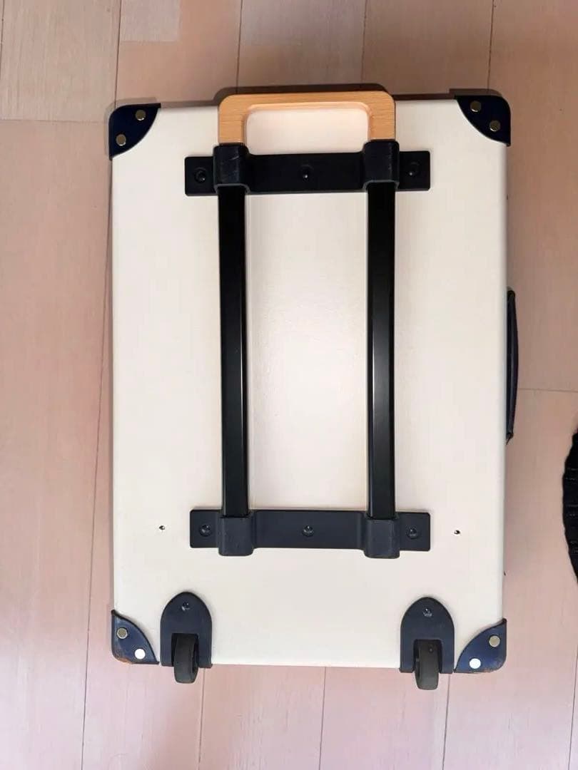 GLOBE TROTTERスーツケースORIGINAL 18インチ 28L 2輪
