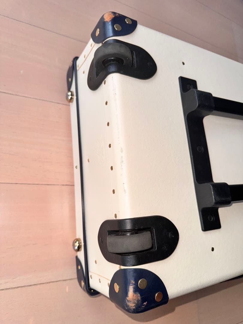 GLOBE TROTTERスーツケースORIGINAL 18インチ 28L 2輪