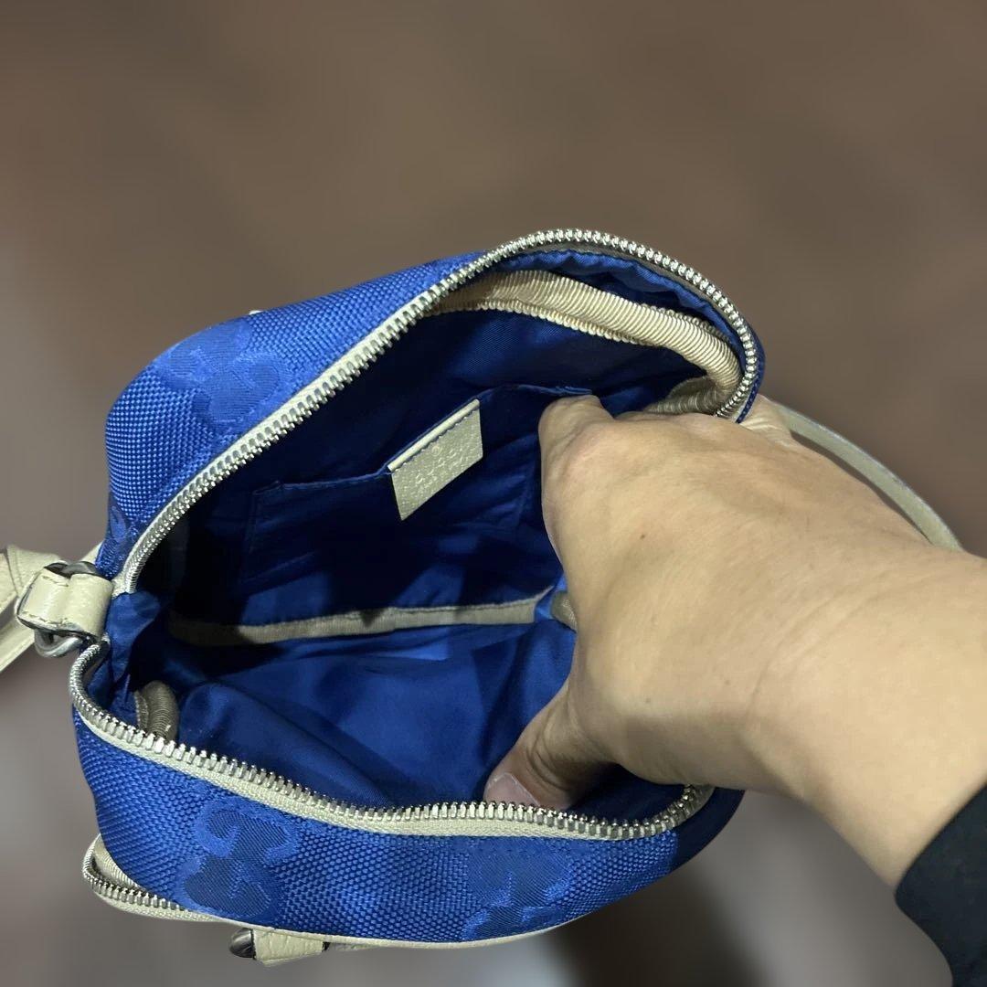 GUCCI ボディバッグ 青　オフザグリッド