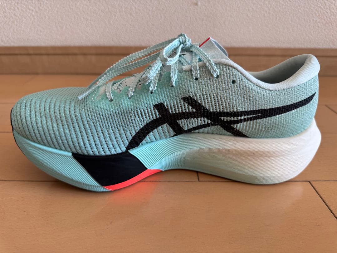 ＜アシックス＞speed Edge Paris ミント/ブラック28cm