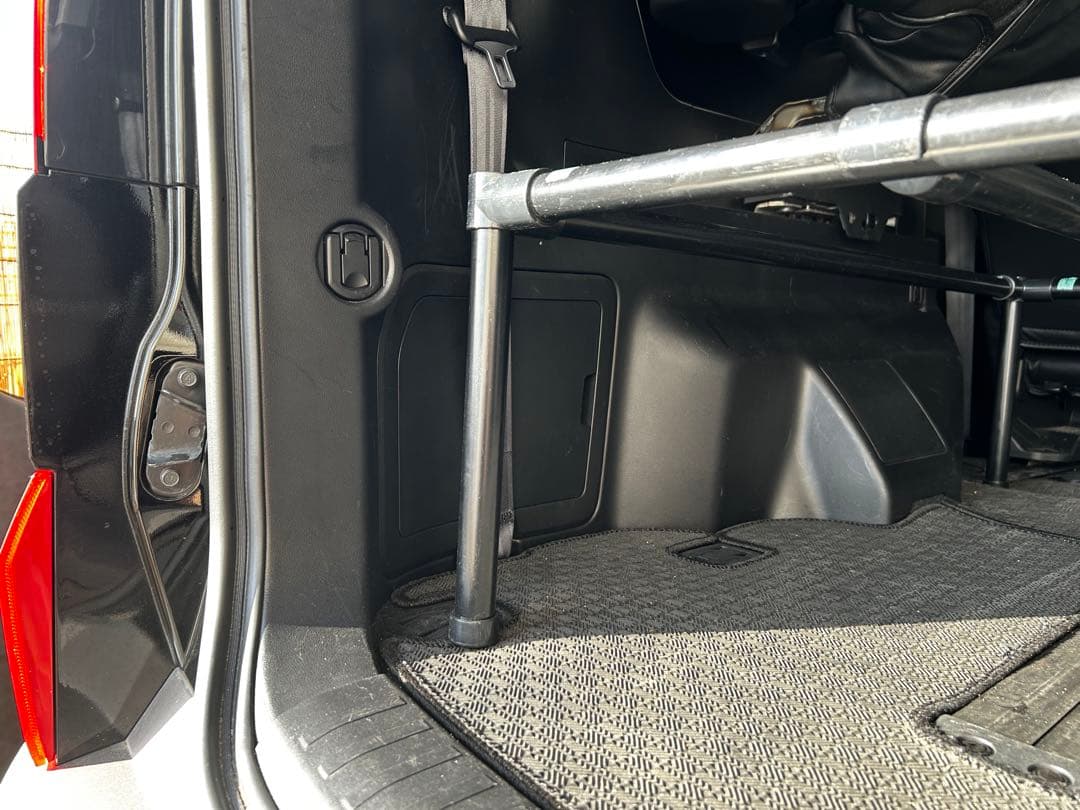 デリカd5 フルフラットベット用フレーム