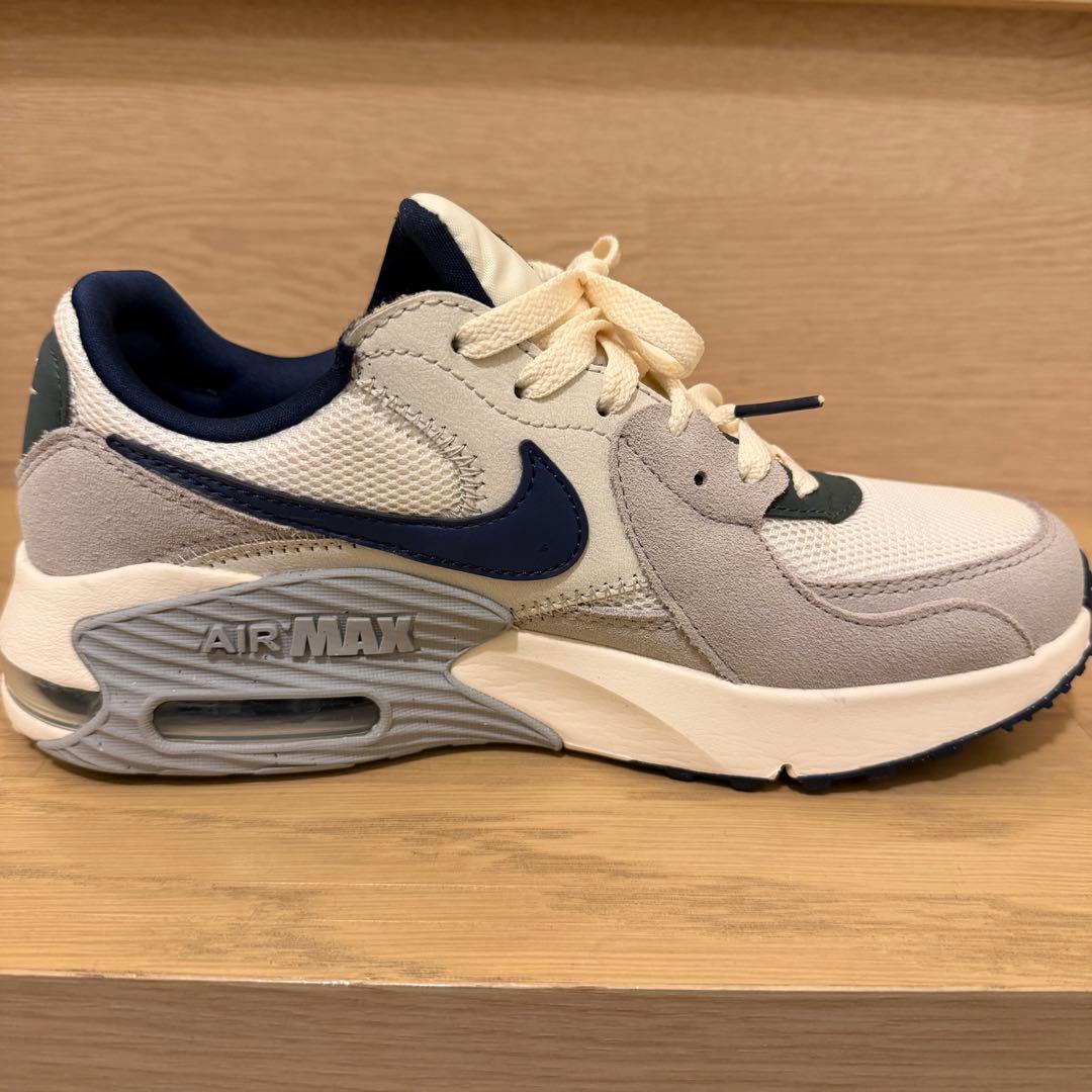 マ*読様 【美品】　NIKE ナイキ　AIRMAX エアマックス　スニーカー　レ