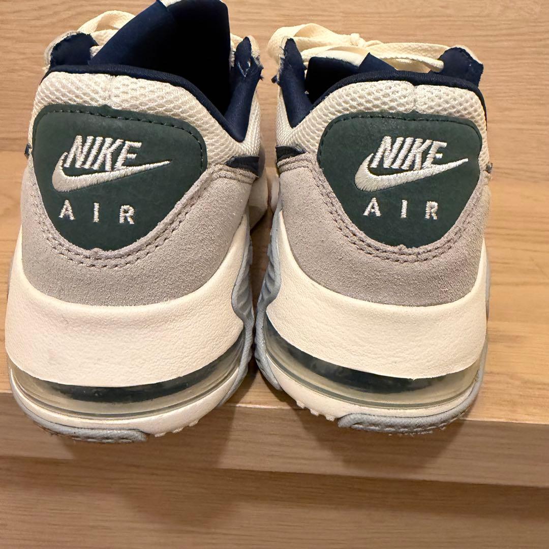 マ*読様 【美品】　NIKE ナイキ　AIRMAX エアマックス　スニーカー　レ