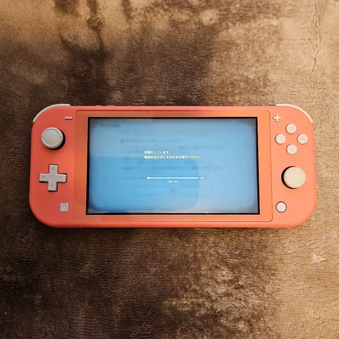 Nintendo SwitchLite コーラル