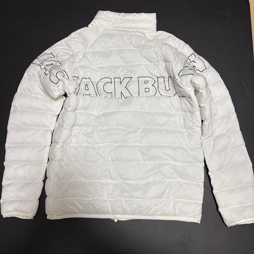JACKBUNNY ホワイト ダウンジャケット ロゴ入り