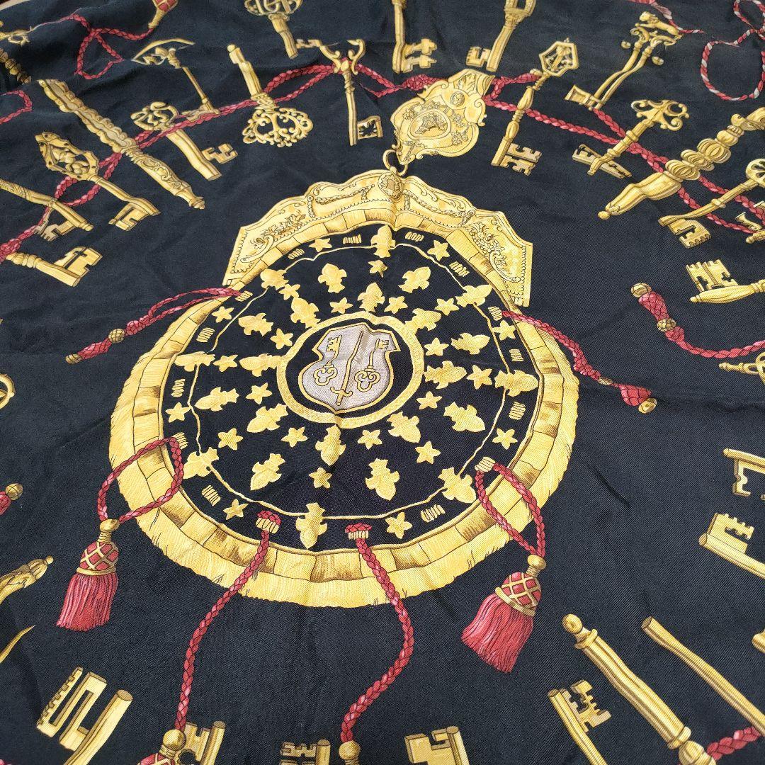 HERMESエルメス カレ90　 LESCLES 鍵柄　ブラック