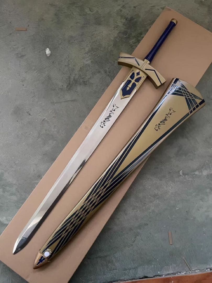 Fateシリーズの約束された勝利の剣 エクスカリバー 金属製 模造刀 武具