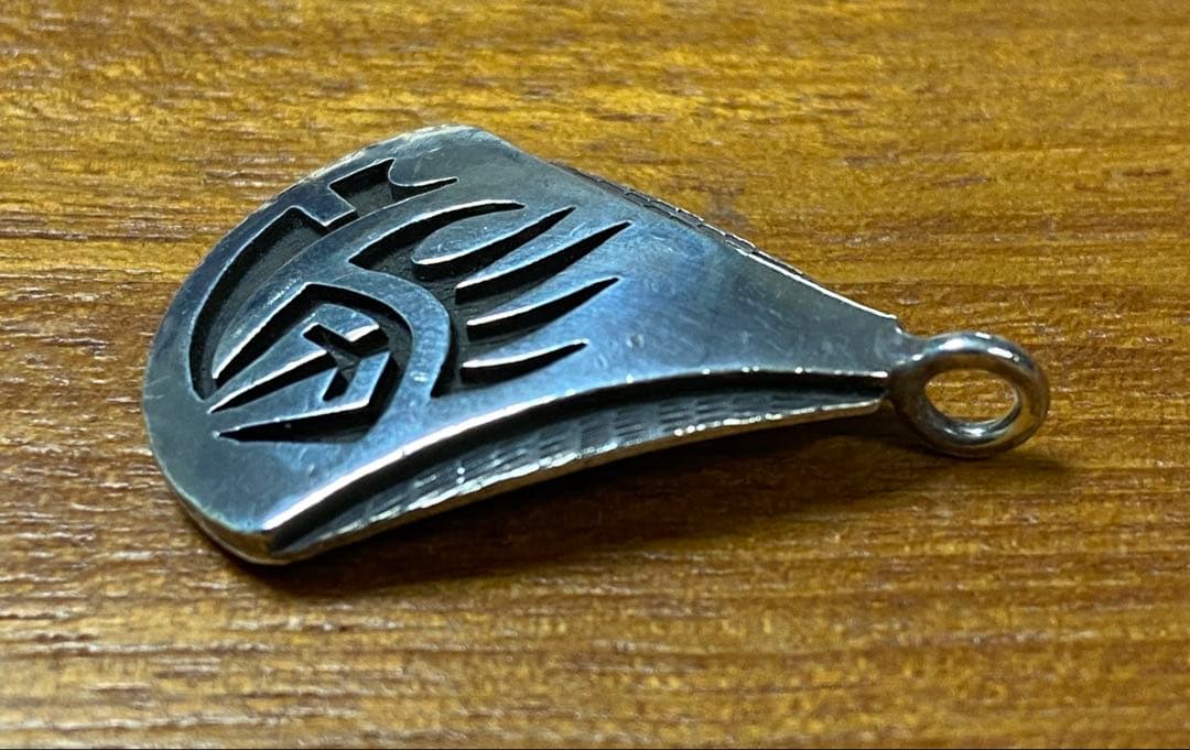 ホピ族 シルバーペンダントトップ ベアハンド柄 中古品 インディアンジュエリー