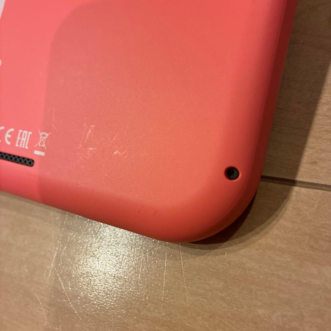 Nintendo Switch light ピンク