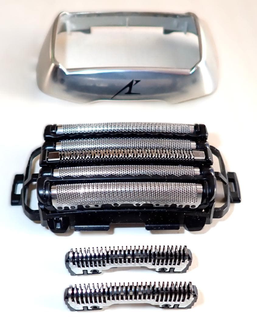 【洗浄済み】Panasonic　ES-CLV9FX　ラムダッシュ　５枚刃