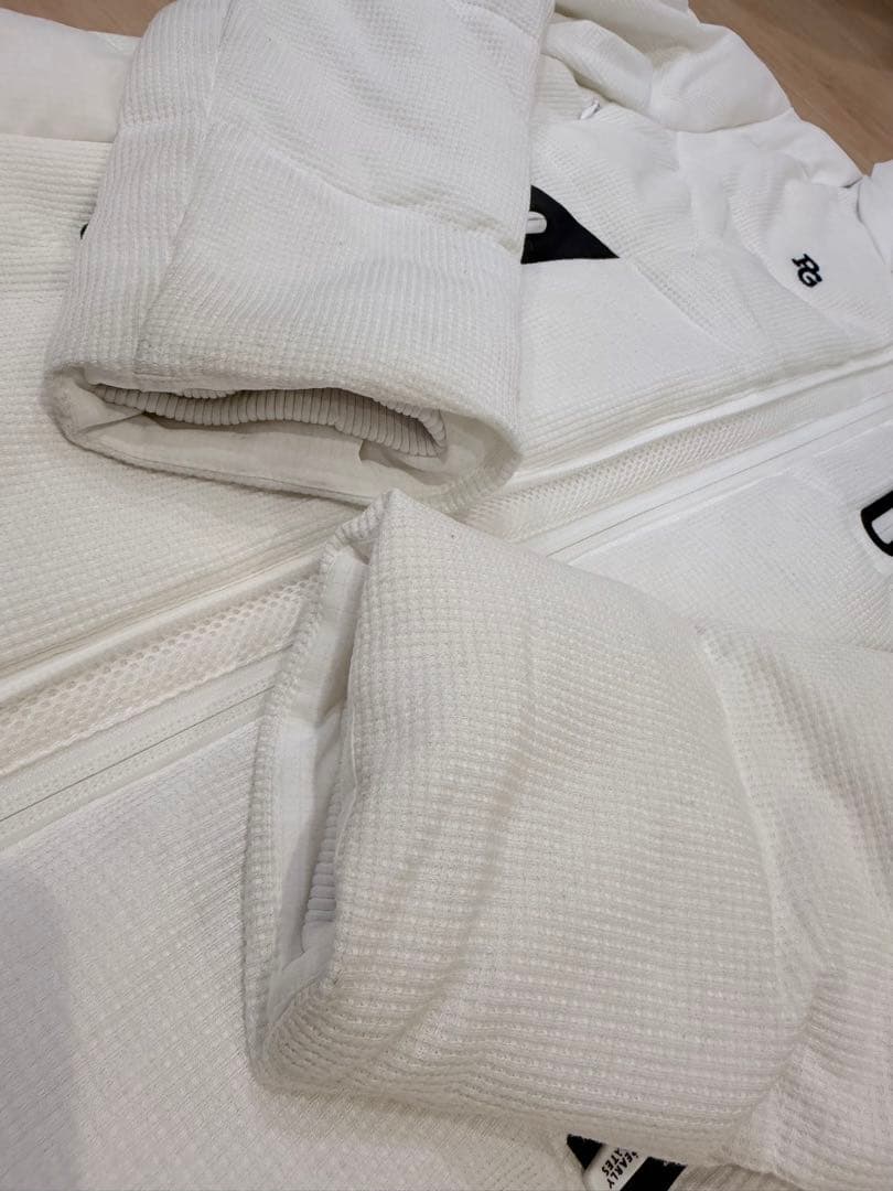 パーリーゲイツ ポリコットワッフル×ドットエアーダウンブルゾン