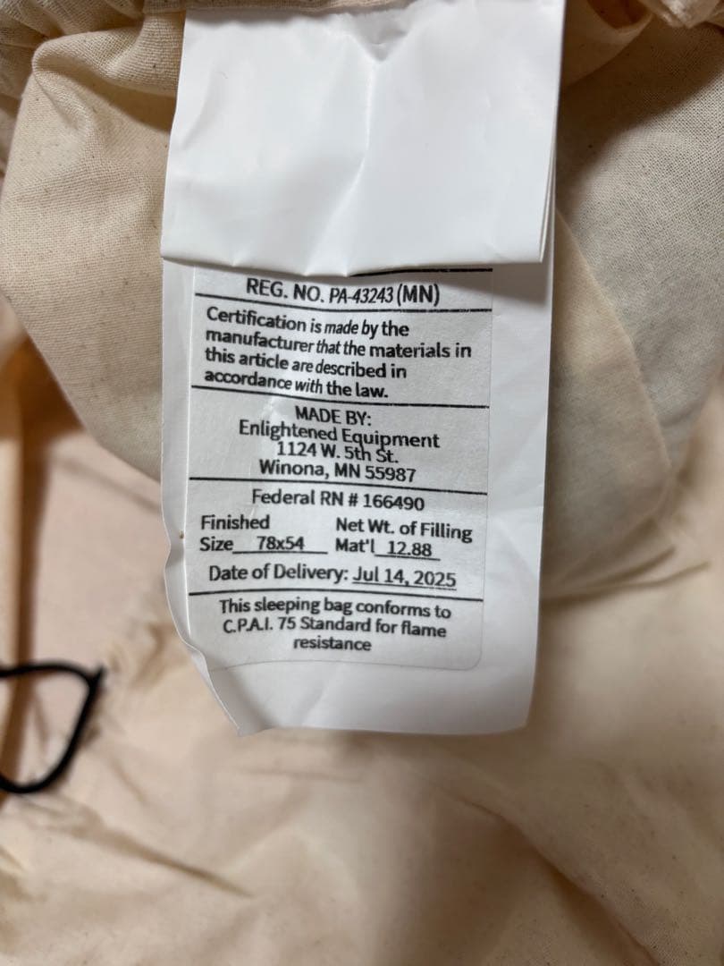 アウトドア寝具 ENLIGHTENED EQUIPMENT Revelation 850 30F