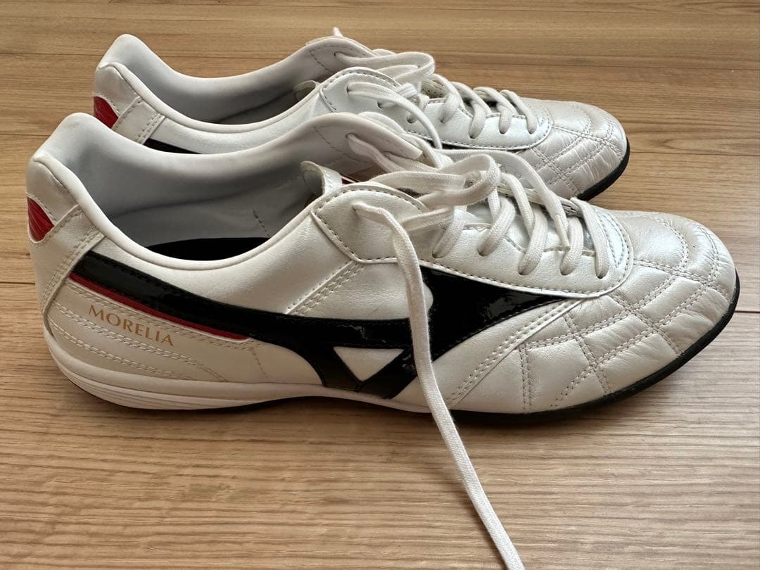 ミズノ　MORELIA TFトレーニングシューズ ホワイト　26cm