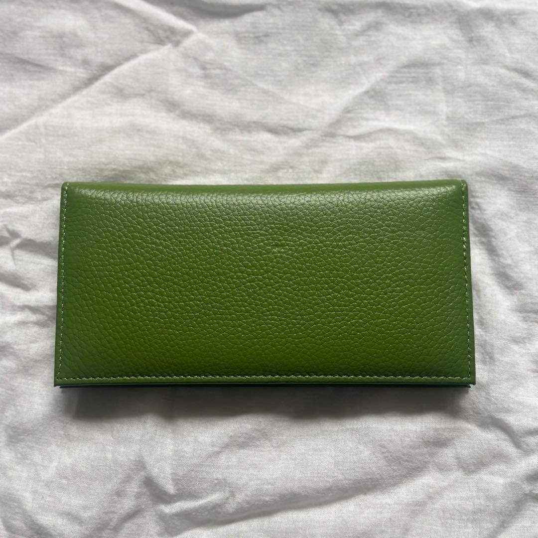 皇居 財布 緑 グリーン 二つ折り 長財布 菊の紋章 新品未使用 - メルカリ