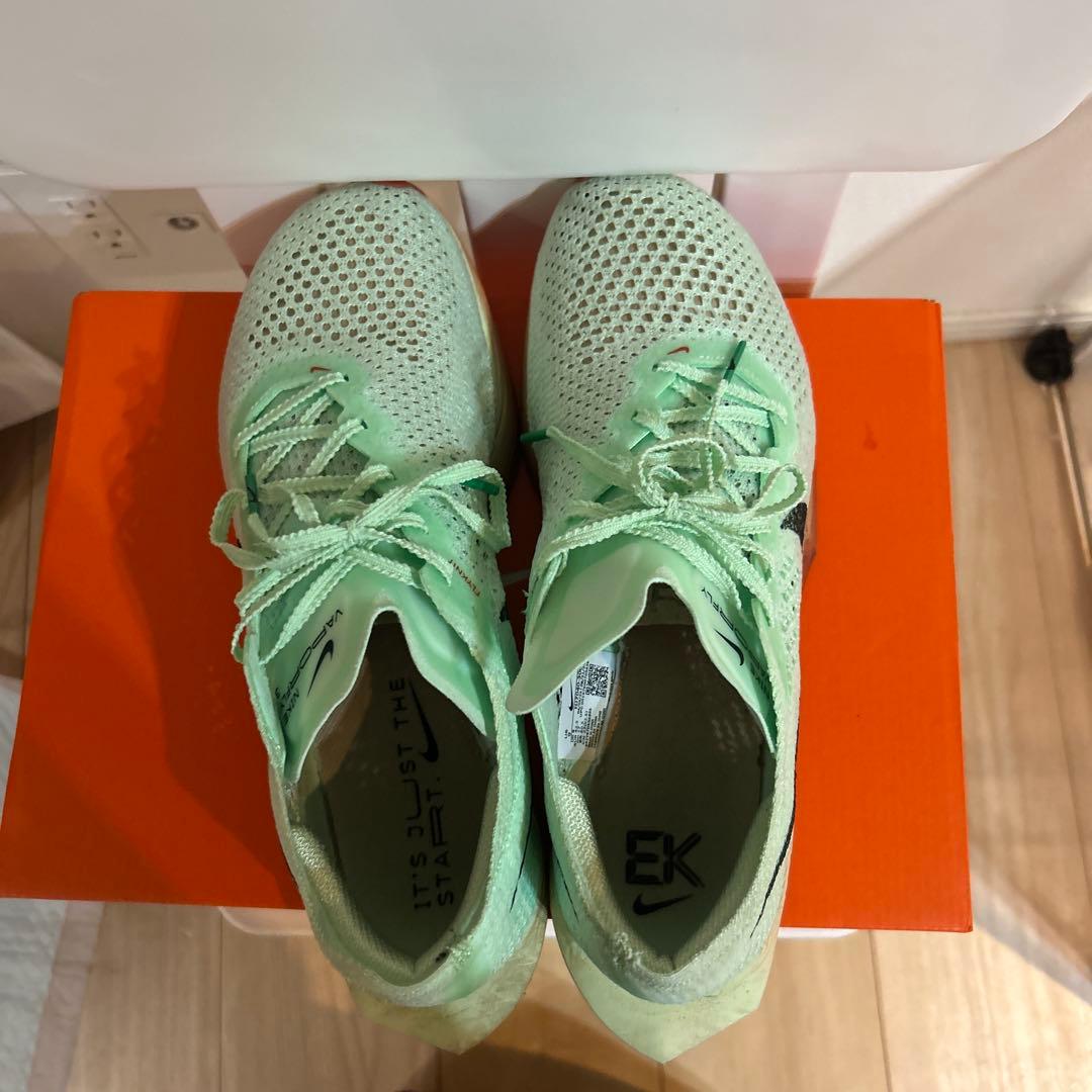 ヴェイパーフライ3 28.0cm Vaporfly next%3 ナイキ ヴェイパーフライ 3