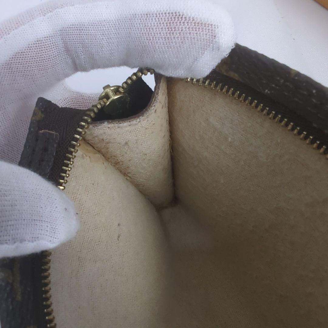 LOUISVUITTON ルイヴィトン チェーン モノグラム アクセサリーポーチ