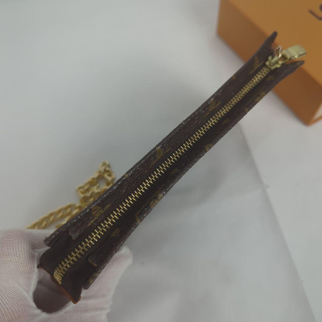 LOUISVUITTON ルイヴィトン チェーン モノグラム アクセサリーポーチ