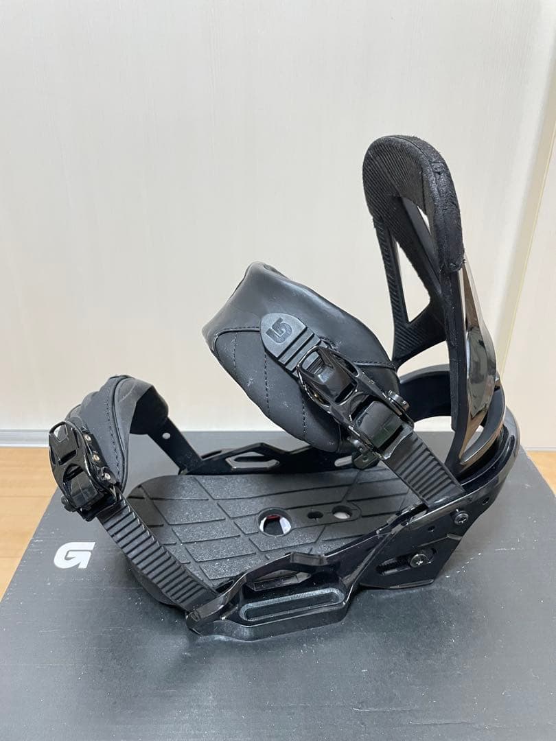 バートンカーテル EST Sサイズ　Burton Curtel