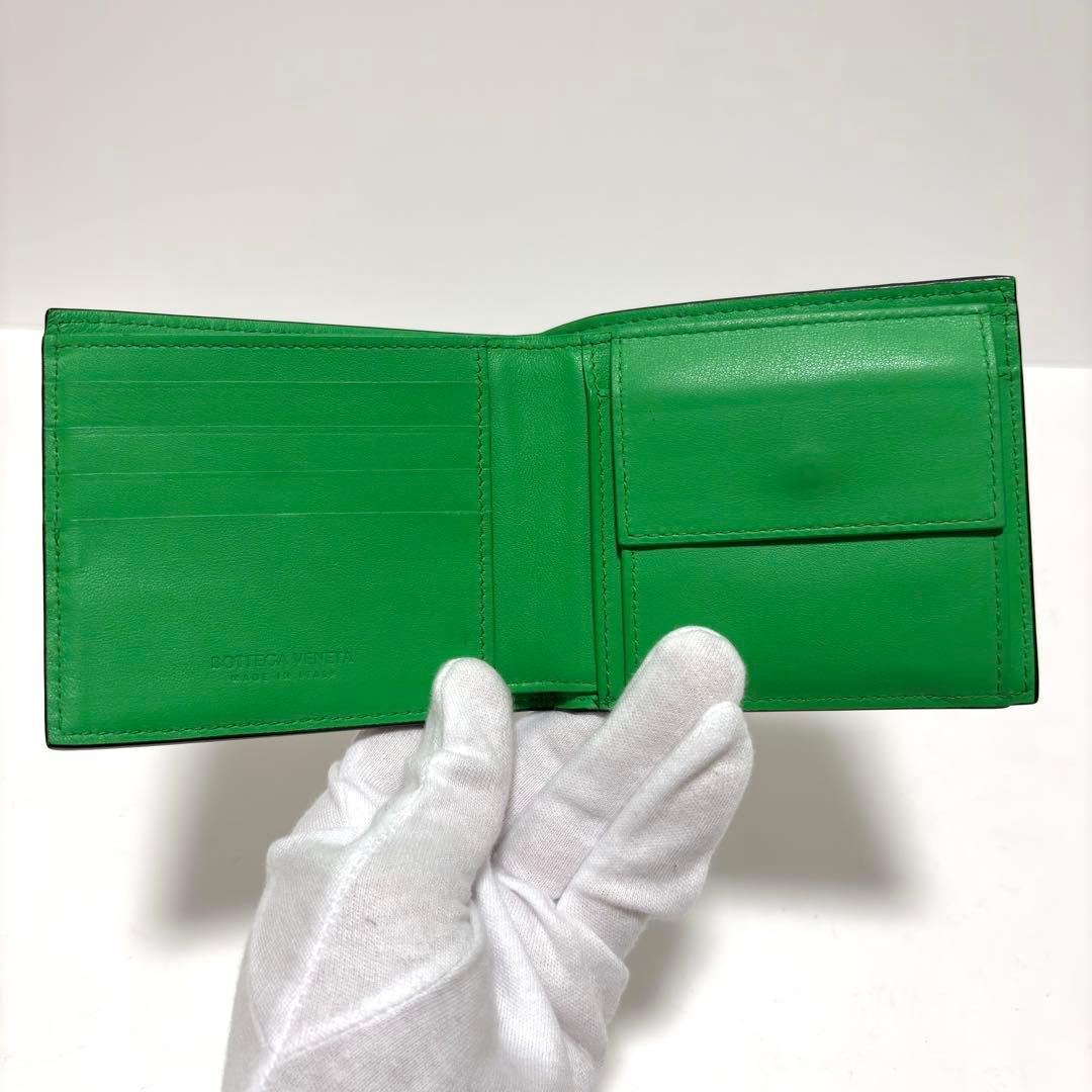 548✨極美品✨ボッテガヴェネタ 二つ折り財布 イントレチャート