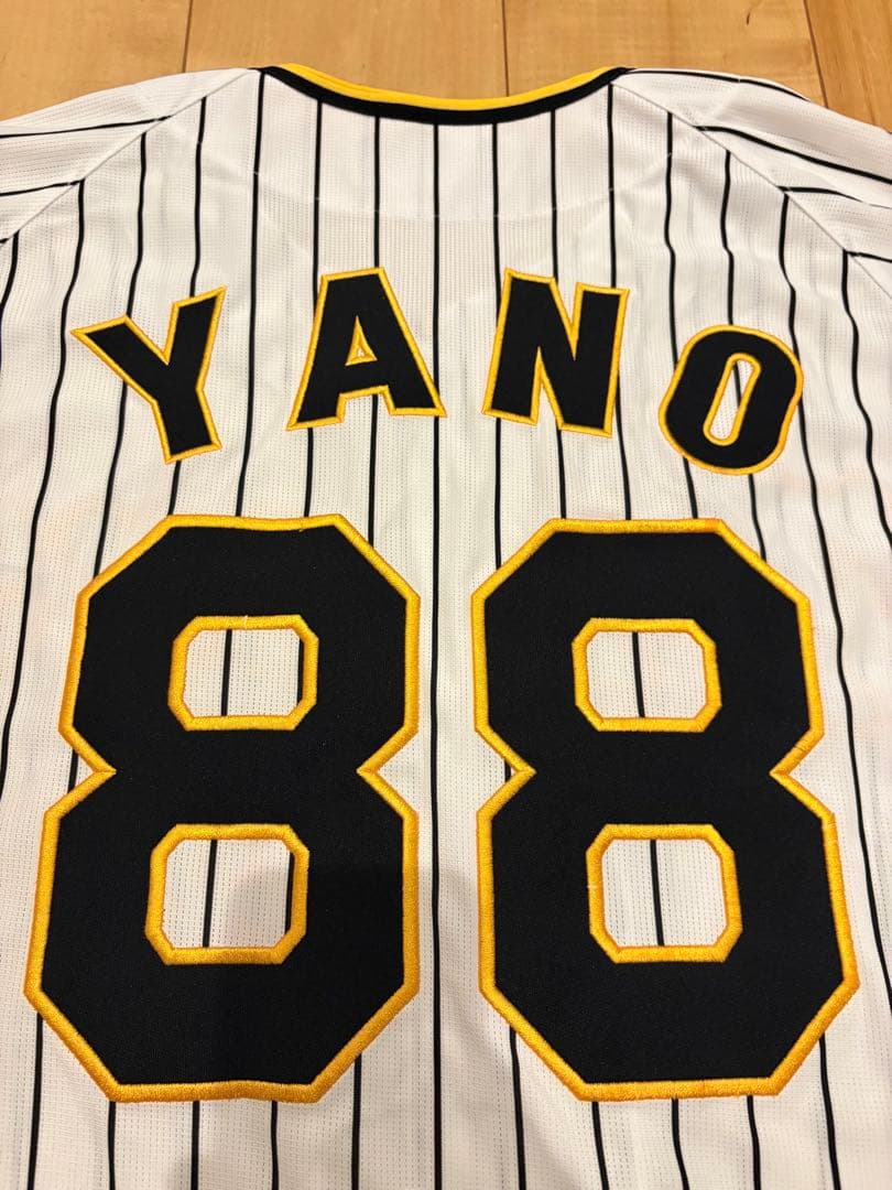 美品　阪神タイガース　ユニフォーム Lサイズ　 矢野燿大監督