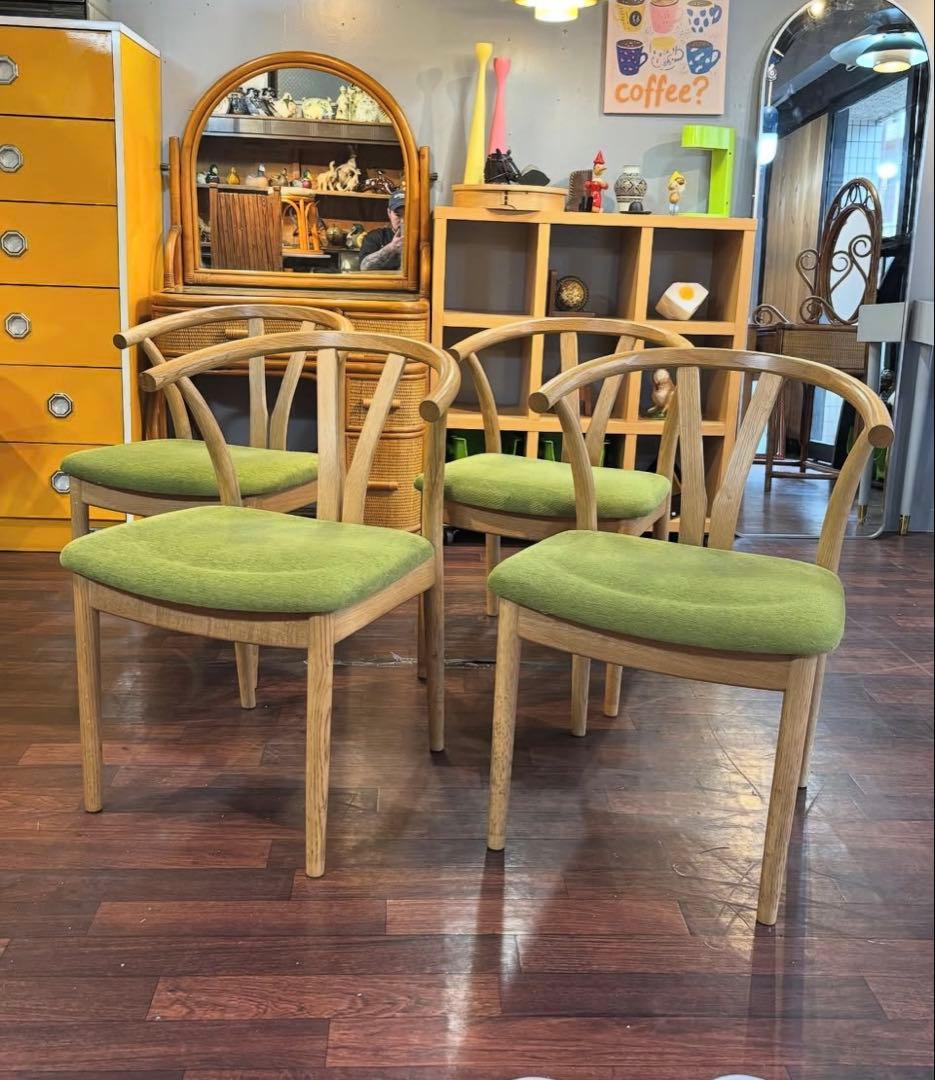 ぱんこページモダンな木製ダイニングチェア