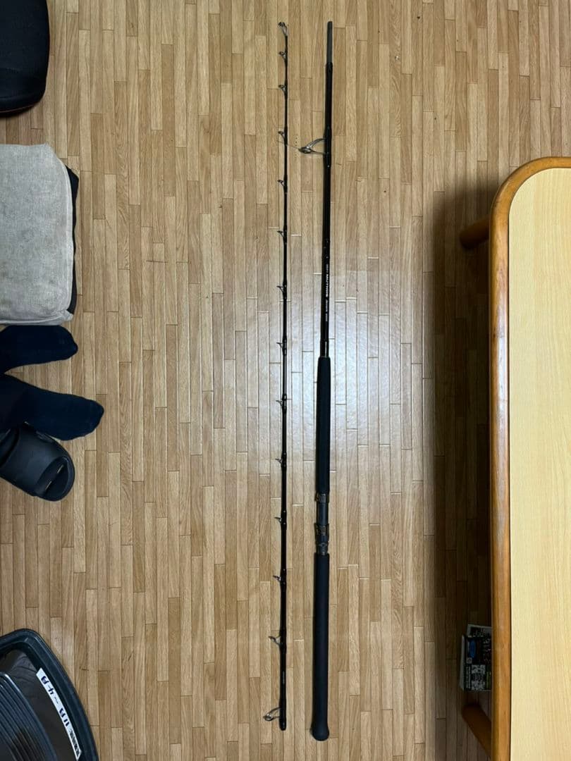 ゼナック　ミュートスアキュラ　１００H(RGガイド)