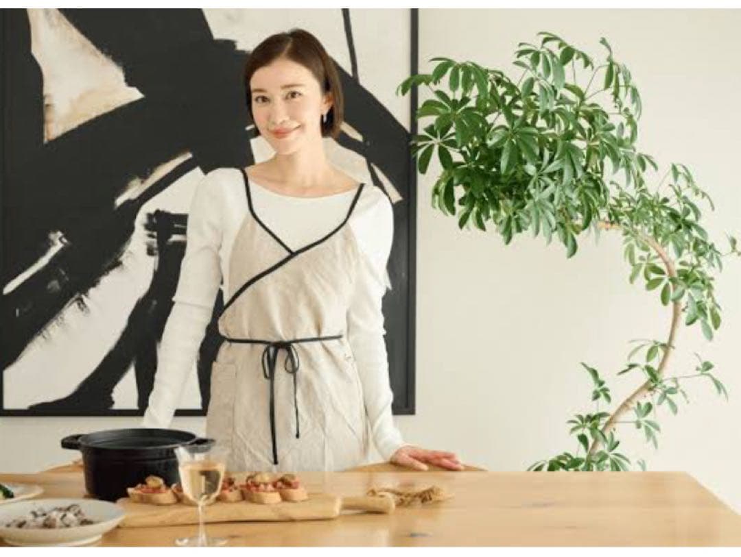 Le comptoir リネンエプロン つづりさ - メルカリ