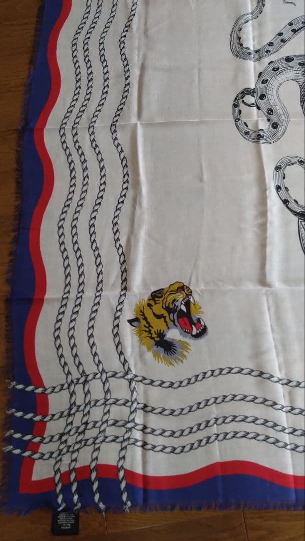 グッチ ミケーレ ストール GUCCI スカーフ タイガー ユニセックス