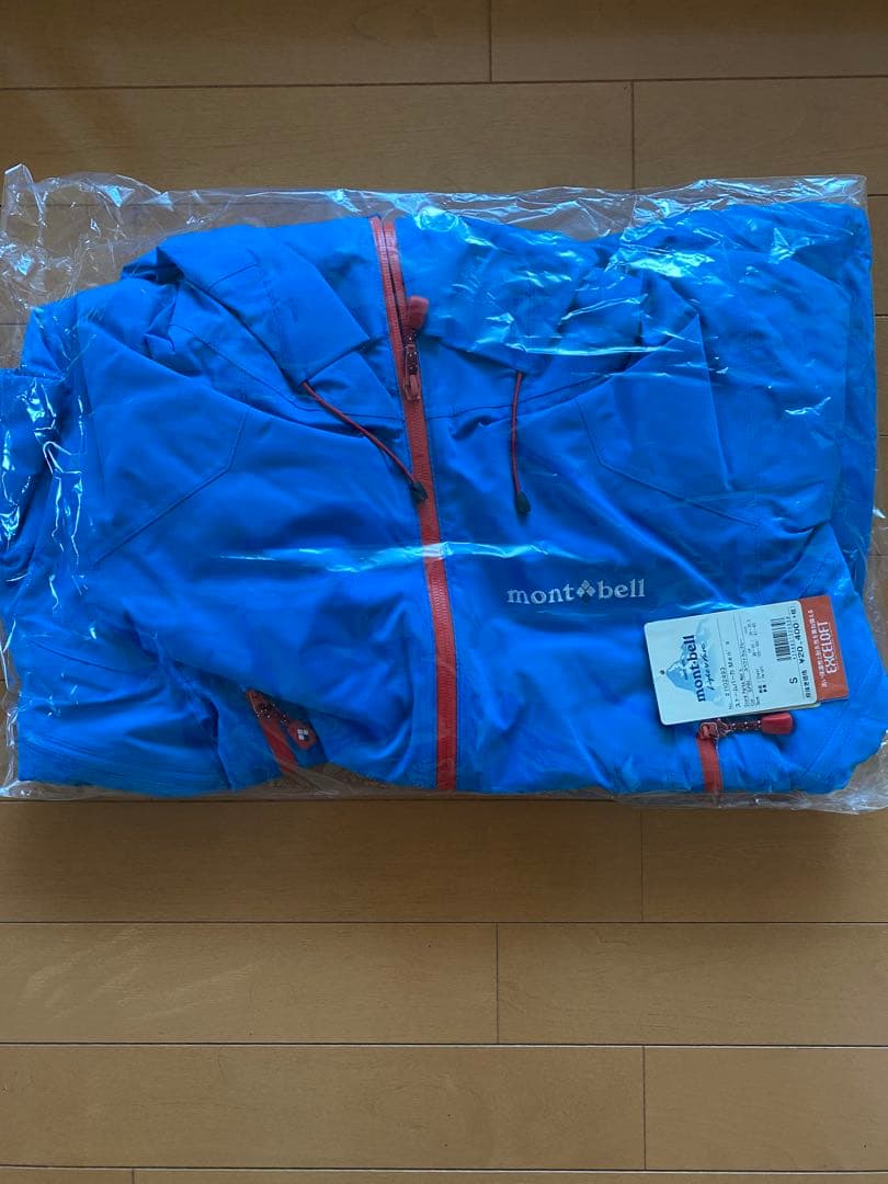 【新品・未使用】mont-bell ストームパーカ 【メンズ　Sサイズ　ブルー】